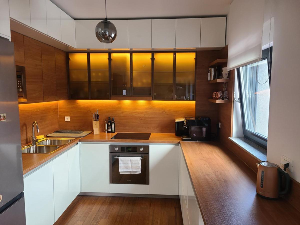 Modern 4-Star Luxury Apt - Wfh Ready, Free Parking Загреб Экстерьер фото
